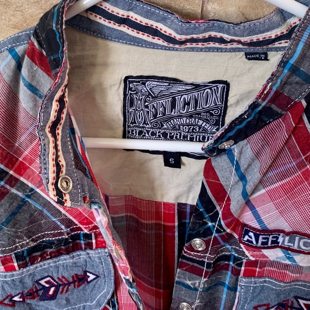 Affliction Button Elbow - image 6